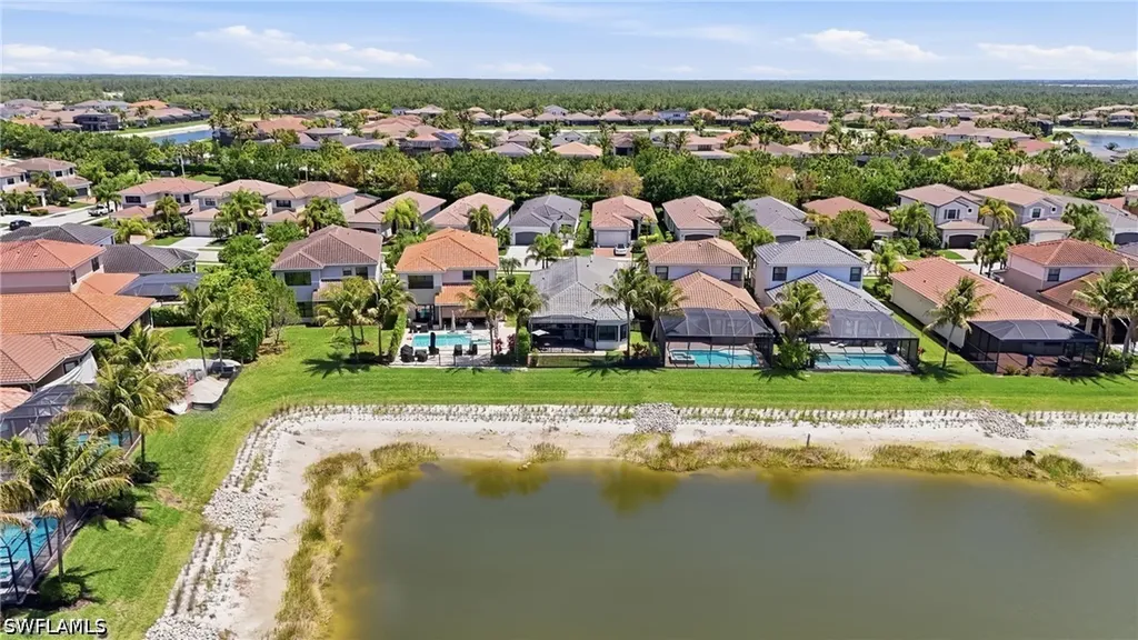 4475 Crimson Avenue Naples FL 34119