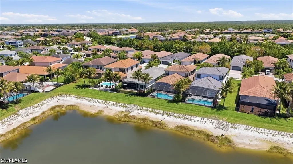 4475 Crimson Avenue Naples FL 34119