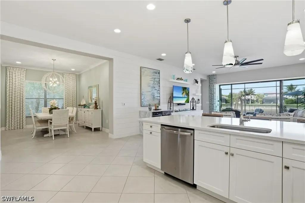 4475 Crimson Avenue Naples FL 34119