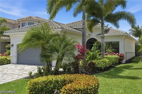 4475 Crimson Avenue Naples FL 34119