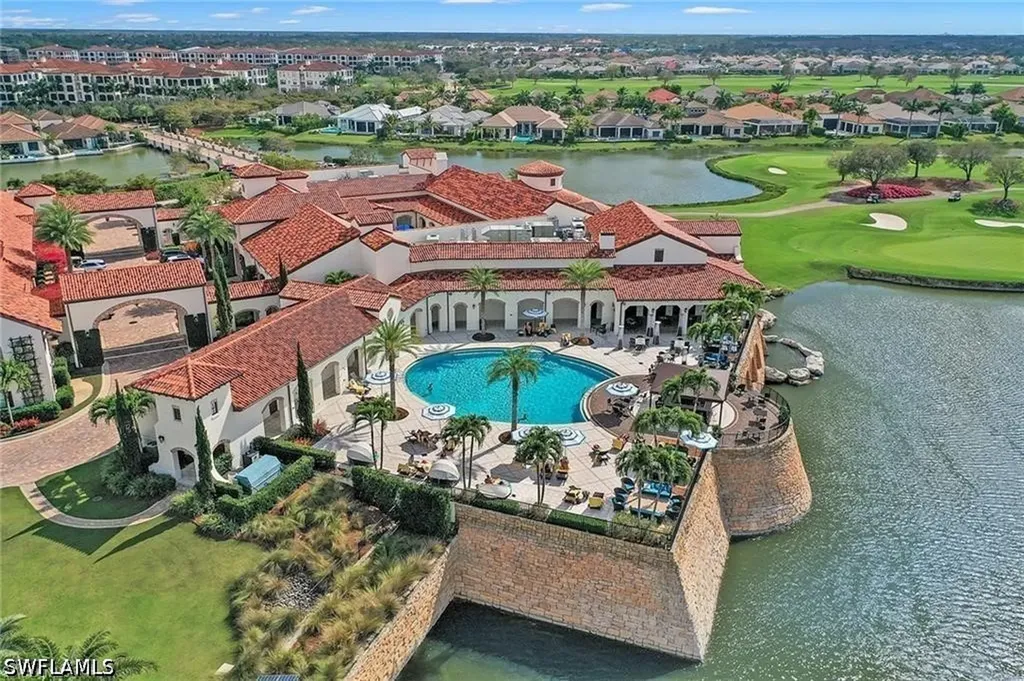16336 Corsica Way Naples FL 34110