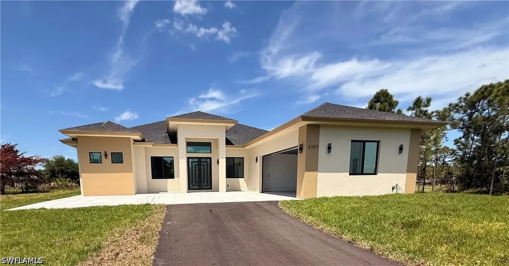 4309 68th Avenue NE Naples FL 34120