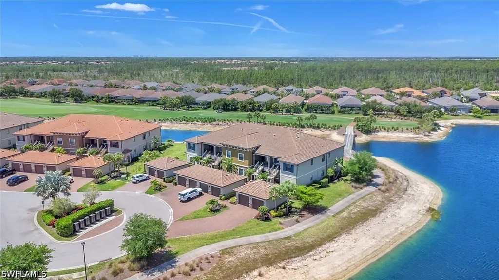 9403 Pocida Court Naples FL 34119