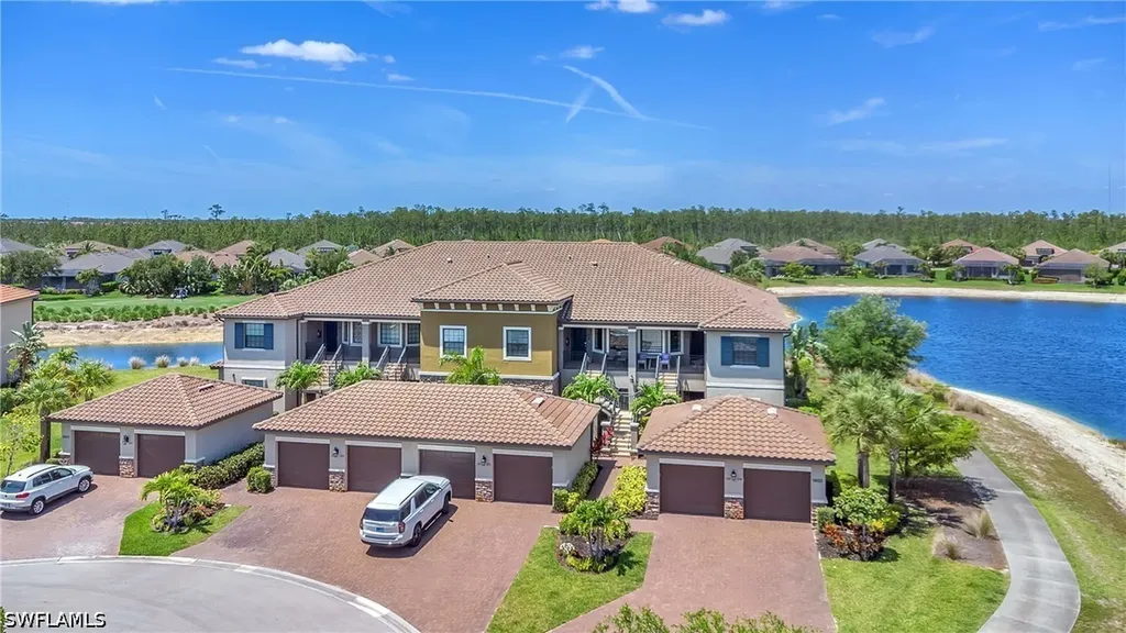 9403 Pocida Court Naples FL 34119