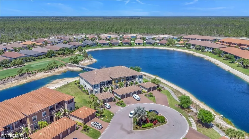 9403 Pocida Court Naples FL 34119