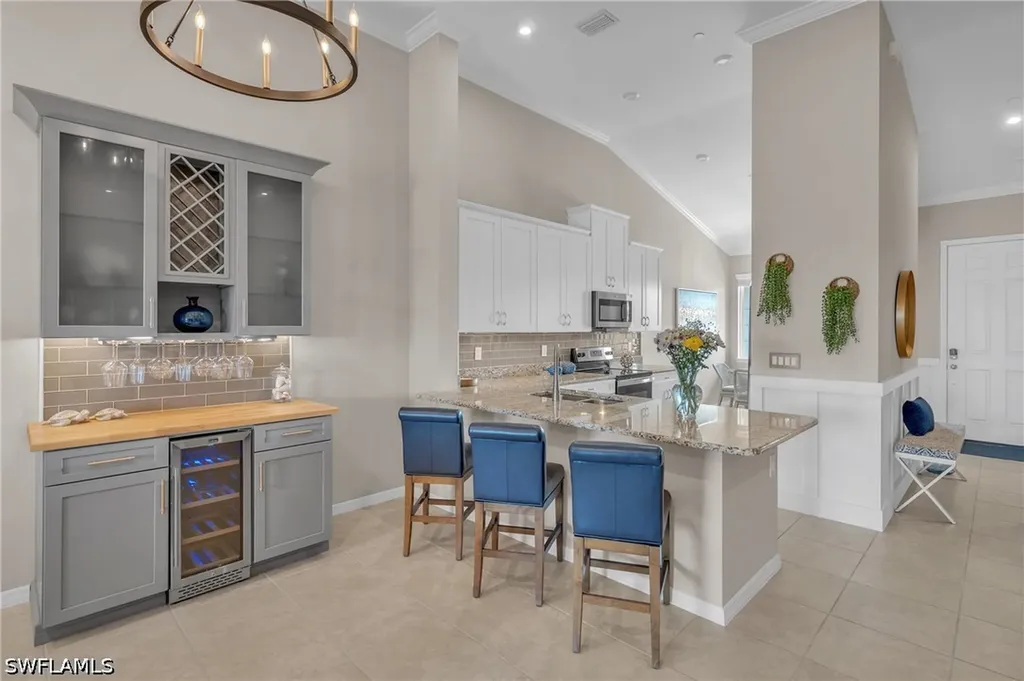 9403 Pocida Court Naples FL 34119