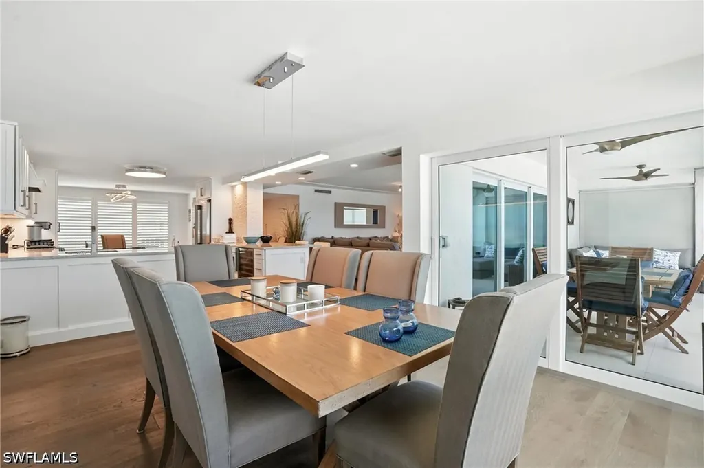 9517 Gulf Shore Drive Naples FL 34108