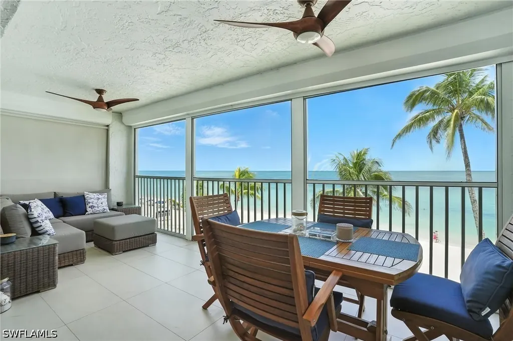 9517 Gulf Shore Drive Naples FL 34108