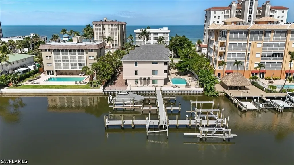 9517 Gulf Shore Drive Naples FL 34108