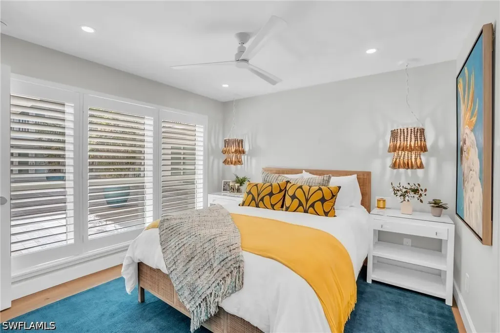 9517 Gulf Shore Drive Naples FL 34108