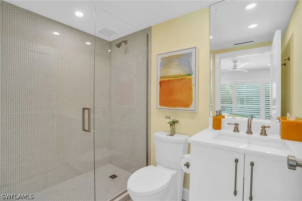 9517 Gulf Shore Drive Naples FL 34108