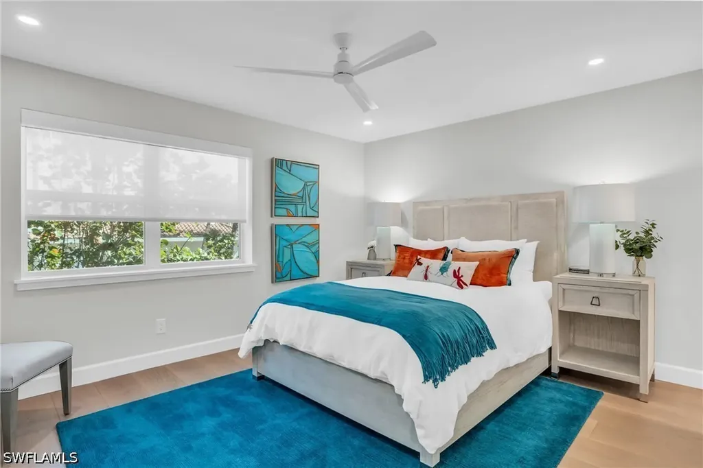 9517 Gulf Shore Drive Naples FL 34108