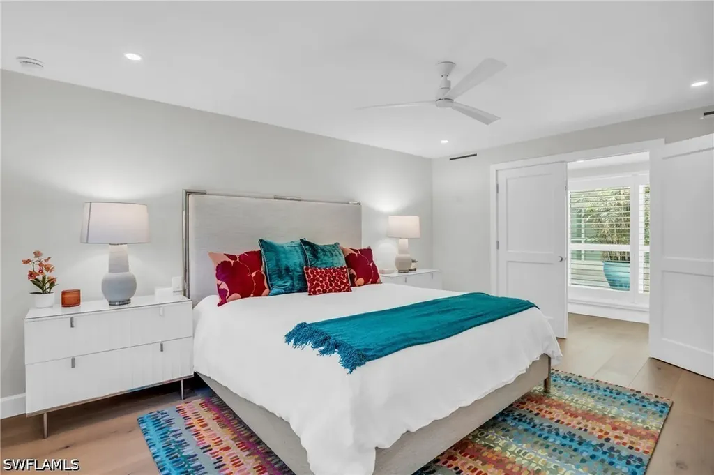 9517 Gulf Shore Drive Naples FL 34108