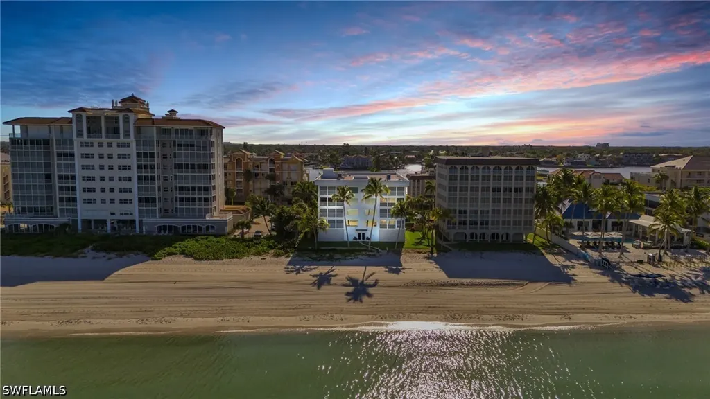 9517 Gulf Shore Drive Naples FL 34108