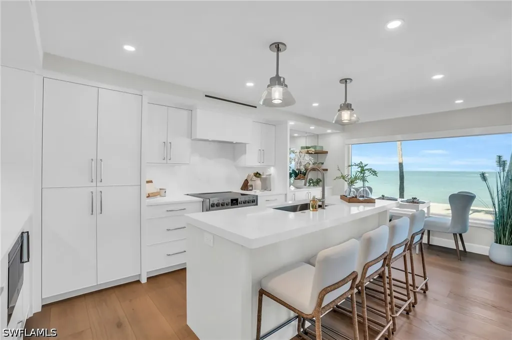 9517 Gulf Shore Drive Naples FL 34108