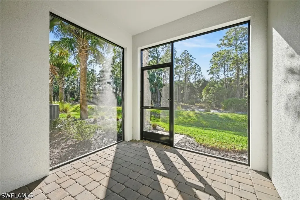 4274 Sonoma Oaks Circle Naples FL 34119