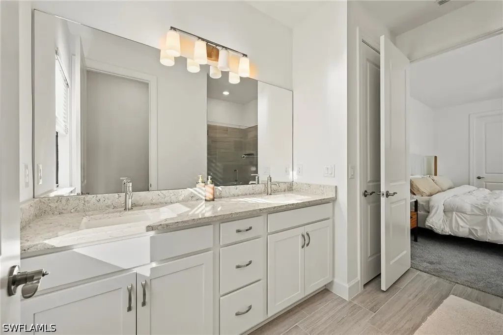 4274 Sonoma Oaks Circle Naples FL 34119