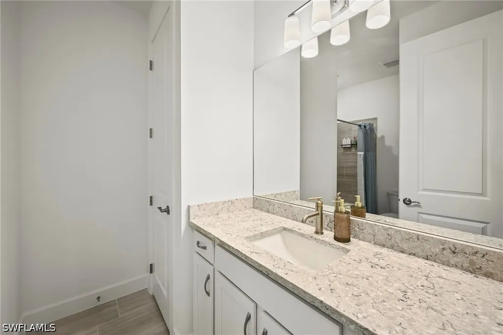 4274 Sonoma Oaks Circle Naples FL 34119
