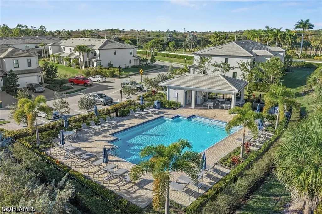 4274 Sonoma Oaks Circle Naples FL 34119