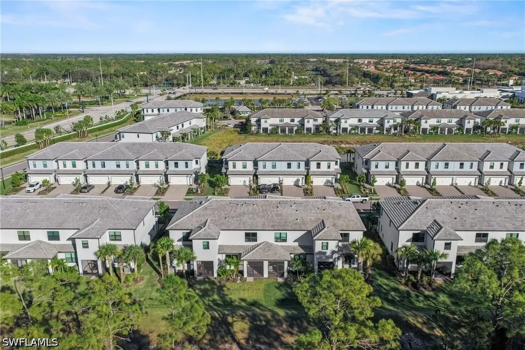 4274 Sonoma Oaks Circle Naples FL 34119