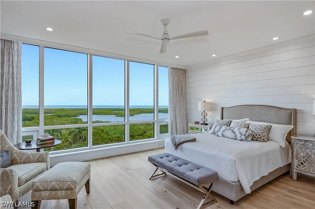 13925 Old Coast Road Naples FL 34110