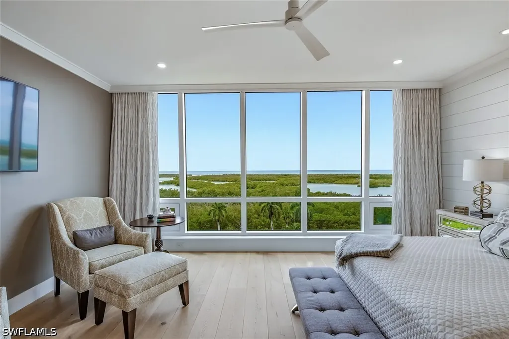 13925 Old Coast Road Naples FL 34110