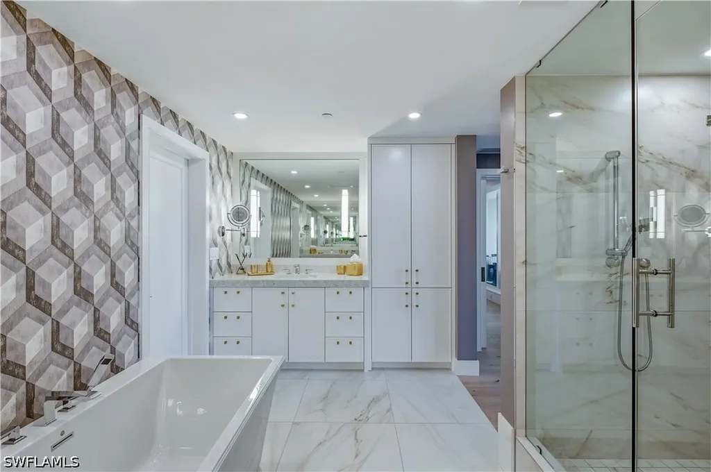 13925 Old Coast Road Naples FL 34110