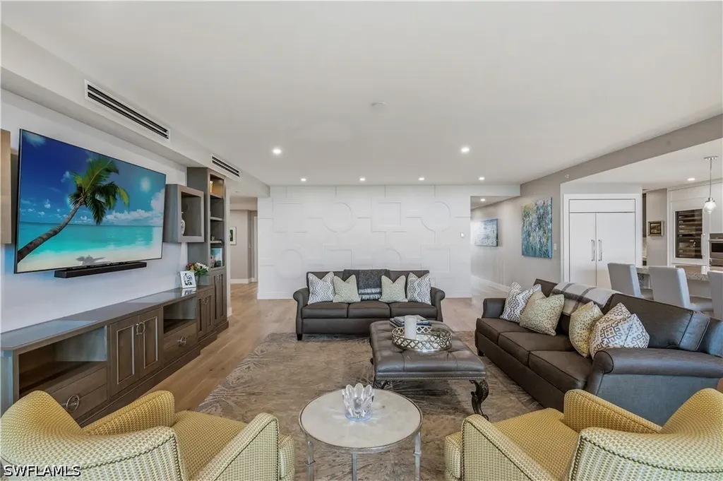 13925 Old Coast Road Naples FL 34110