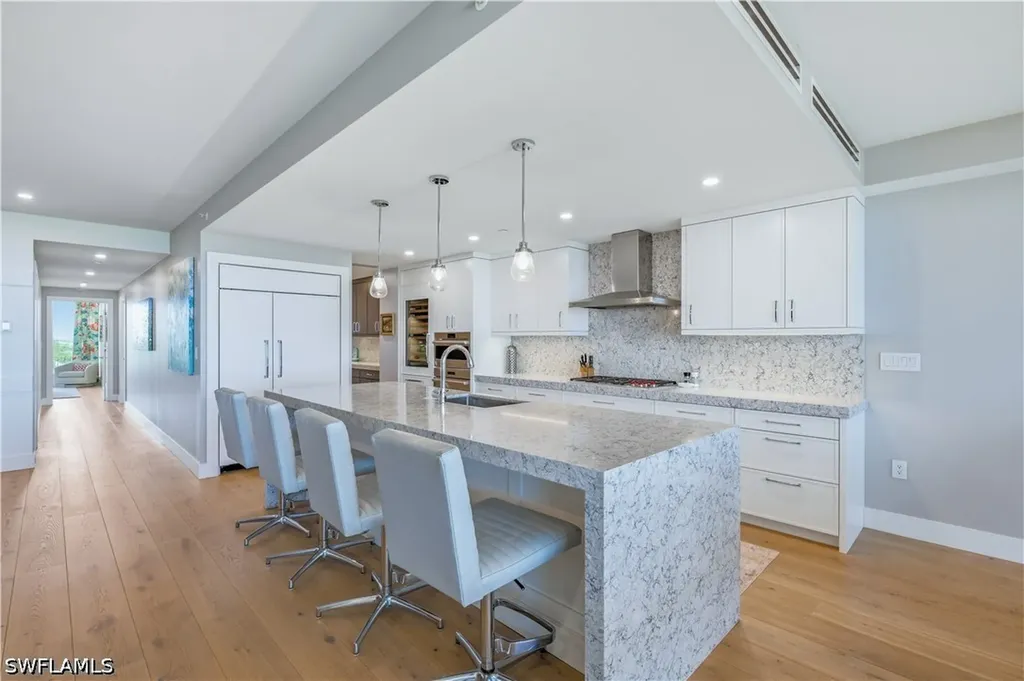 13925 Old Coast Road Naples FL 34110