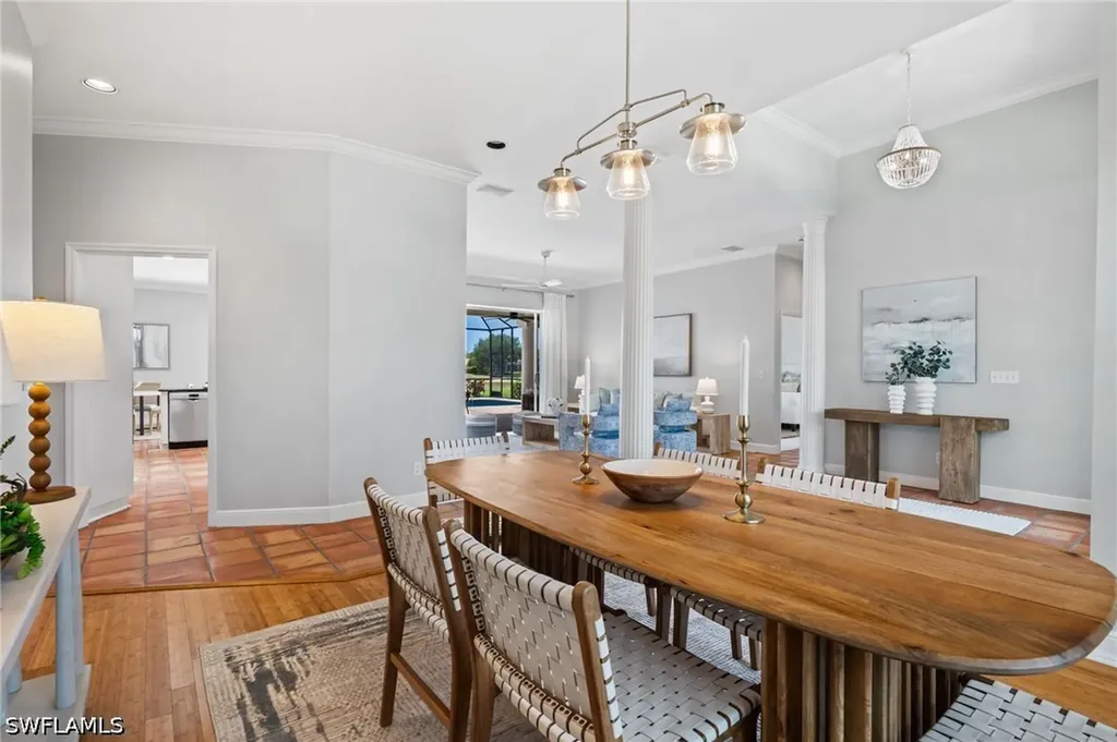2092 Imperial Circle Naples FL 34110