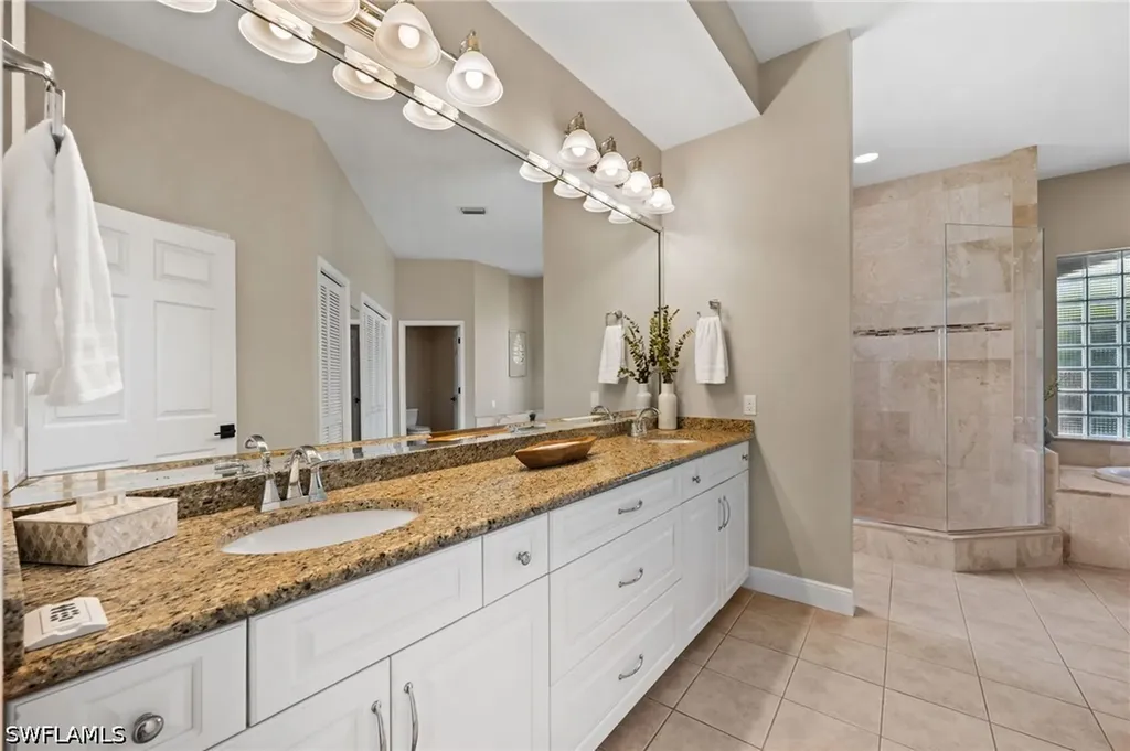 2092 Imperial Circle Naples FL 34110