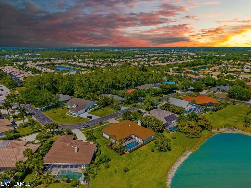 2092 Imperial Circle Naples FL 34110