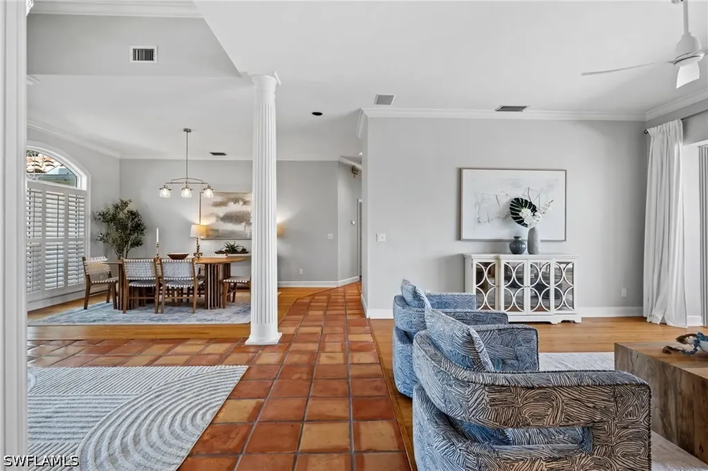 2092 Imperial Circle Naples FL 34110