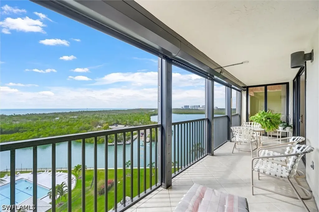 17 Bluebill Avenue Naples FL 34108
