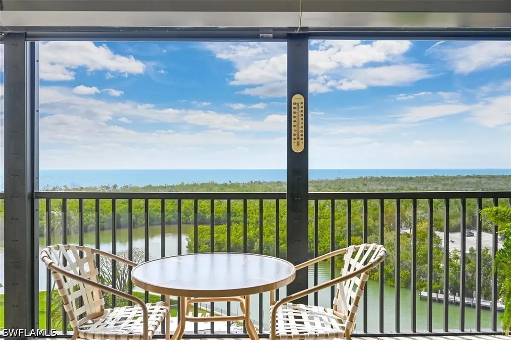17 Bluebill Avenue Naples FL 34108
