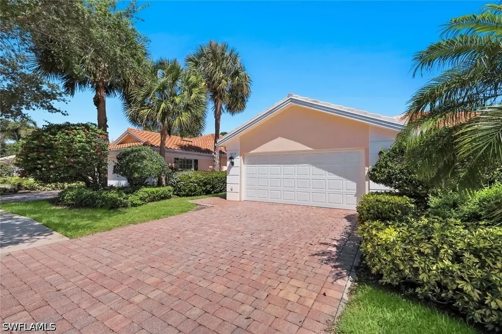 4719 Maupiti Way Naples FL 34119