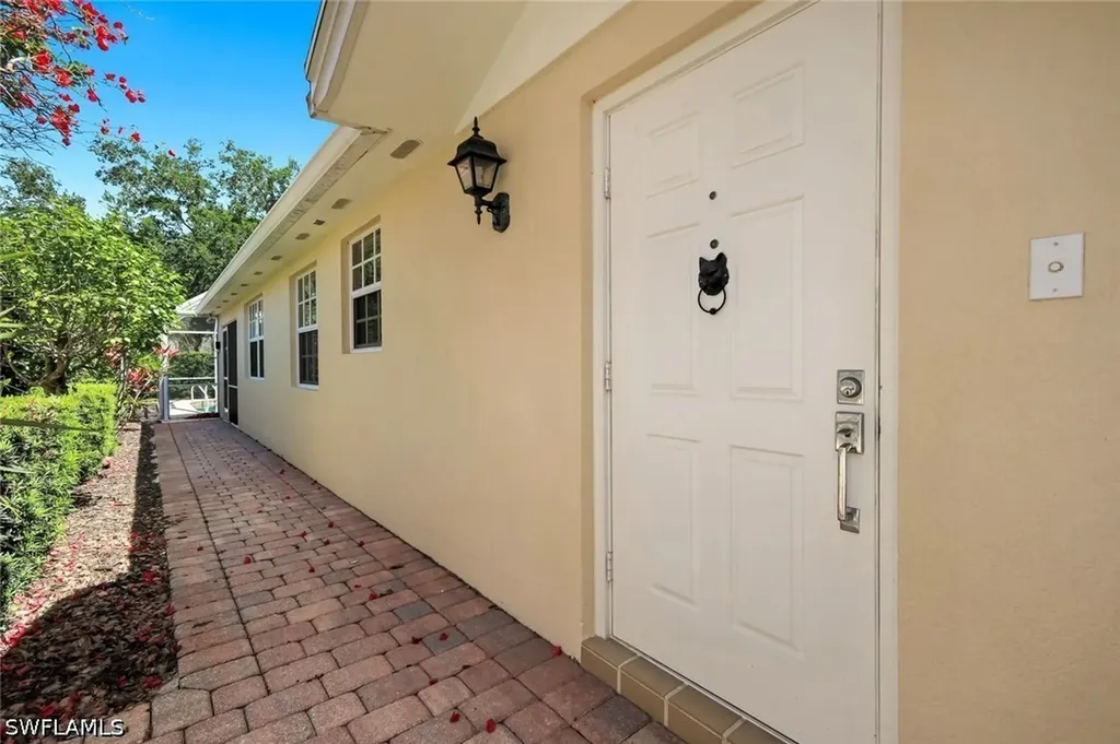 4719 Maupiti Way Naples FL 34119