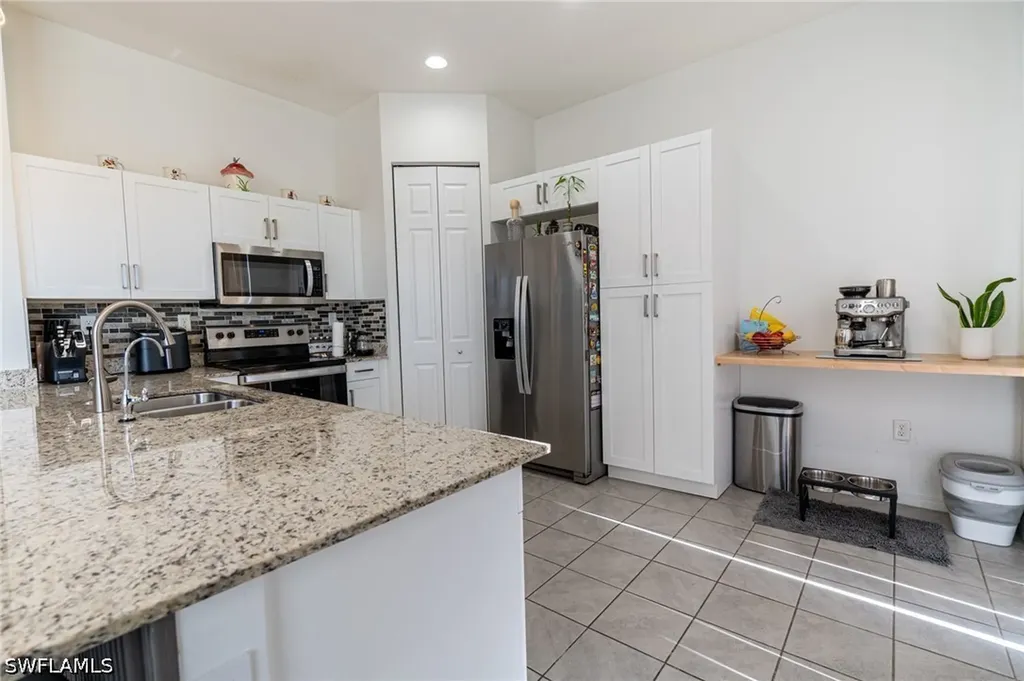 8956 Madrid Circle Naples FL 34104
