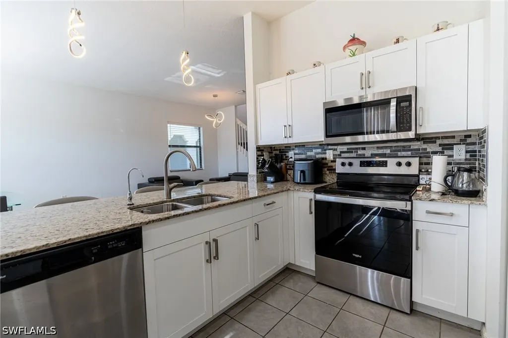 8956 Madrid Circle Naples FL 34104