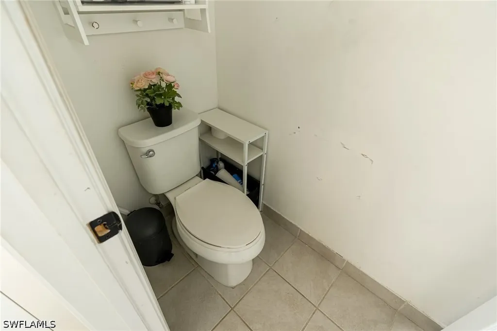 8956 Madrid Circle Naples FL 34104