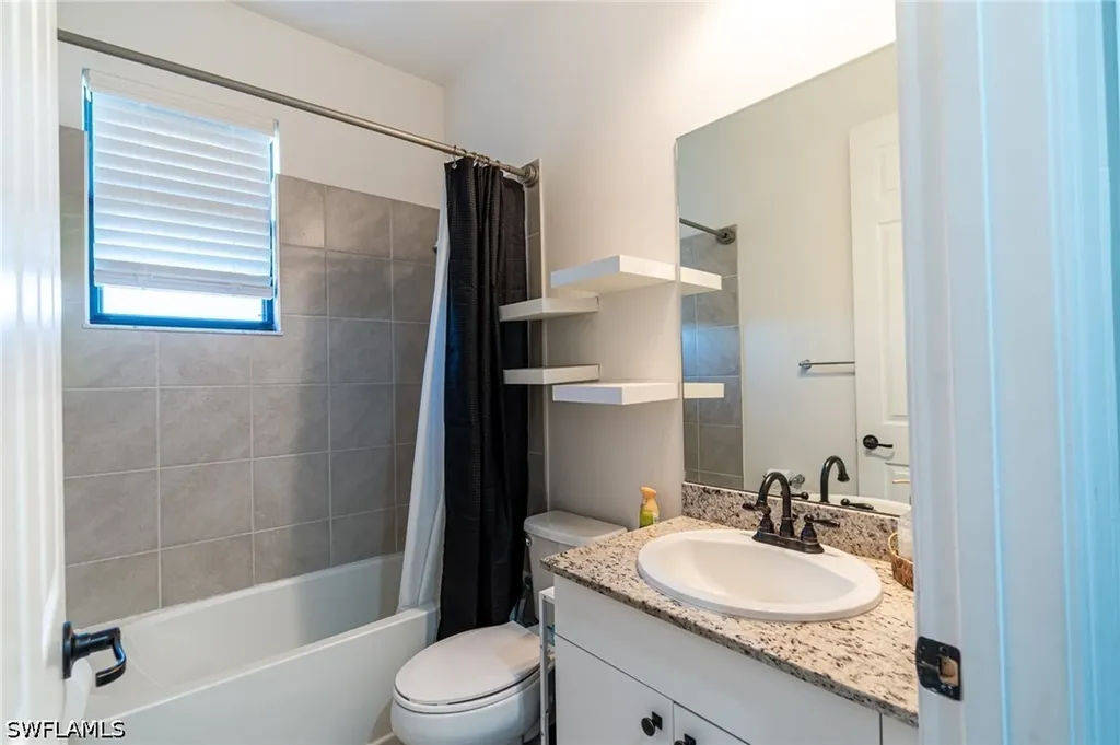 8956 Madrid Circle Naples FL 34104