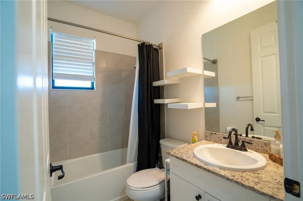 8956 Madrid Circle Naples FL 34104
