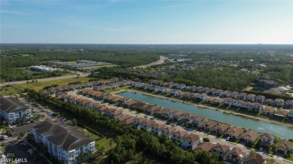 8956 Madrid Circle Naples FL 34104
