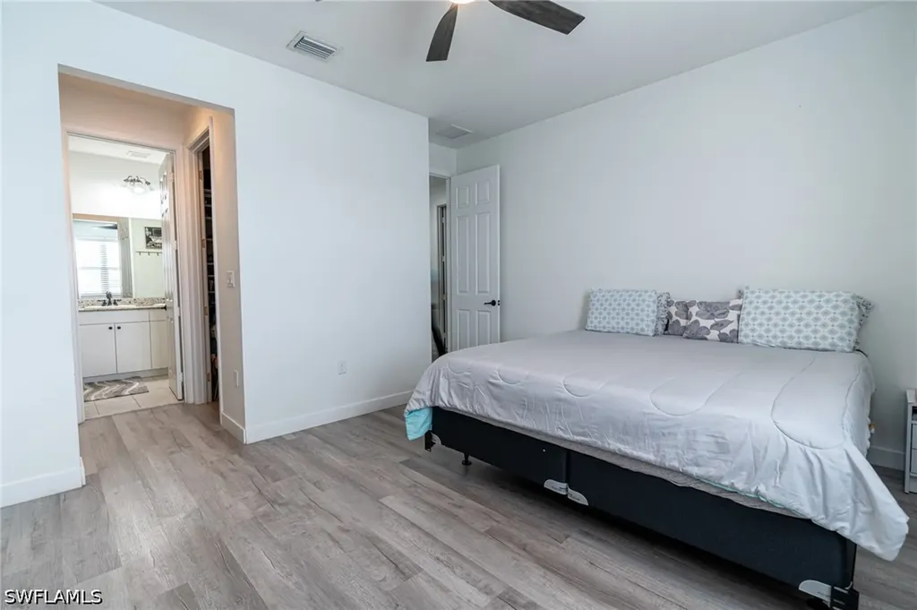 8956 Madrid Circle Naples FL 34104