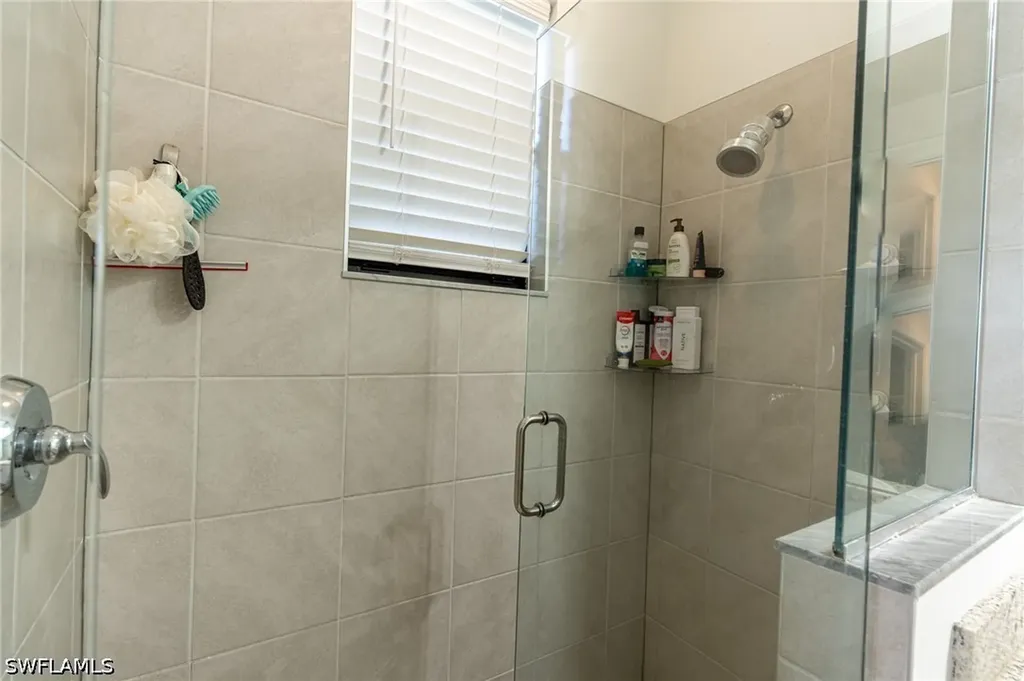 8956 Madrid Circle Naples FL 34104