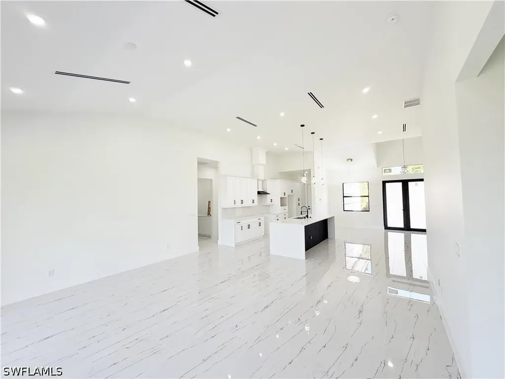 1126 Crestwood Street E Lehigh Acres FL 33974