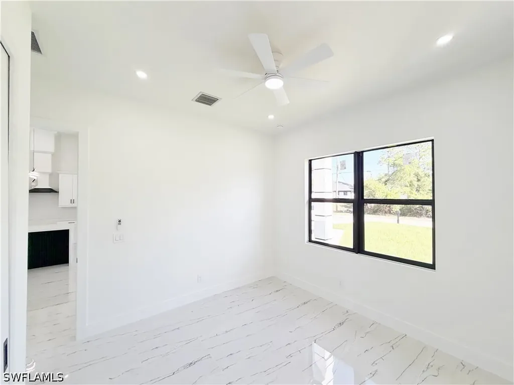 1126 Crestwood Street E Lehigh Acres FL 33974