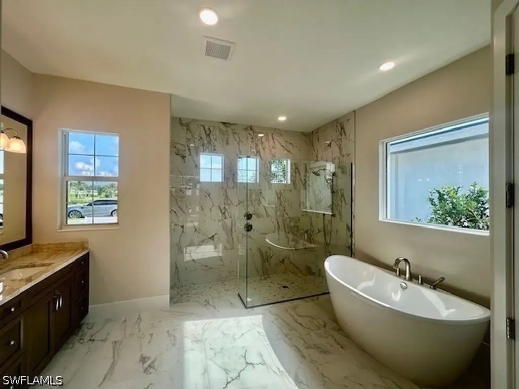 9408 Loquat Lane Naples FL 34114
