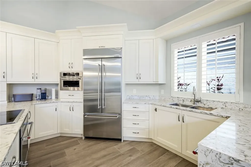 3390 Riviera Lakes Court Bonita Springs FL 34134