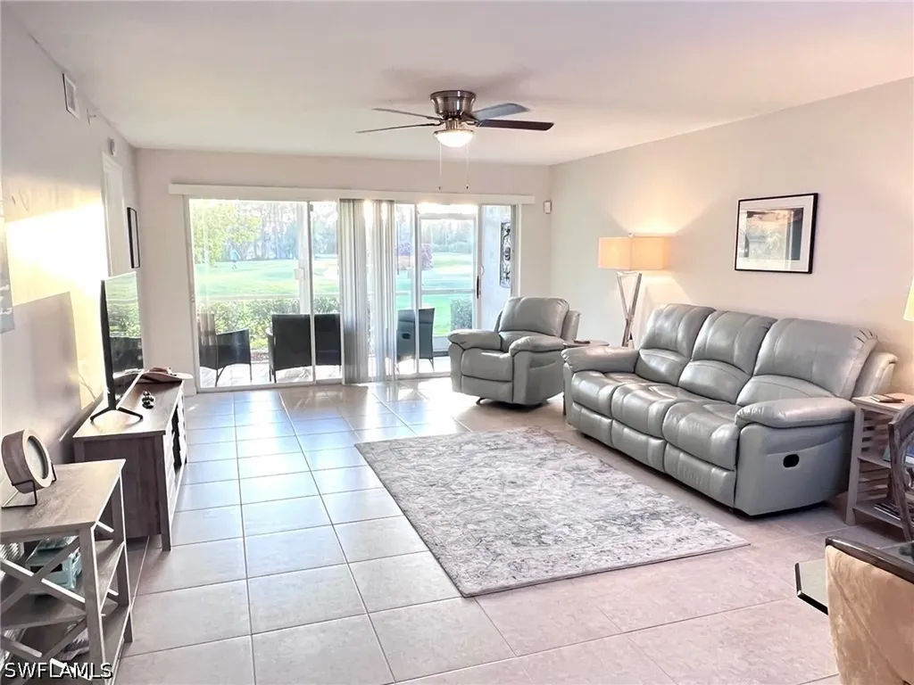 1051 Eastham Way Naples FL 34104
